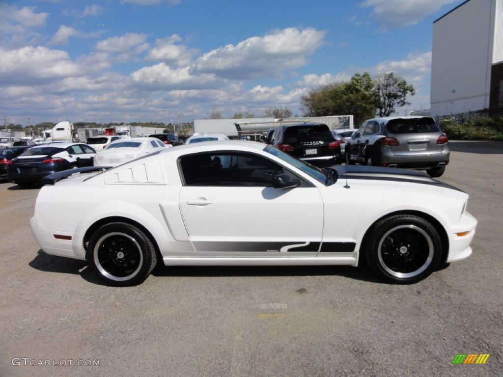 2007 Mustang GT Premium Coupe - Performance White / Black/Parchment photo #7