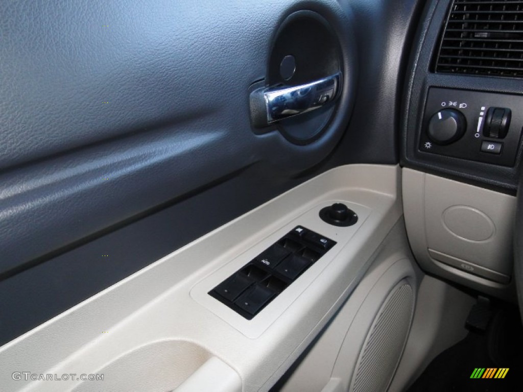 2005 Magnum R/T - Midnight Blue Pearl / Dark Slate Gray/Light Graystone photo #15