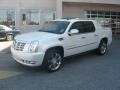 White Diamond - Escalade EXT Premium AWD Photo No. 2