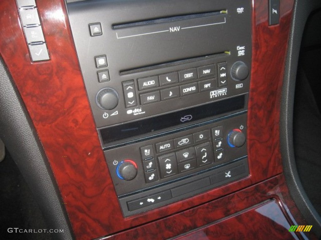 2010 Cadillac Escalade EXT Premium AWD Controls Photo #55389135