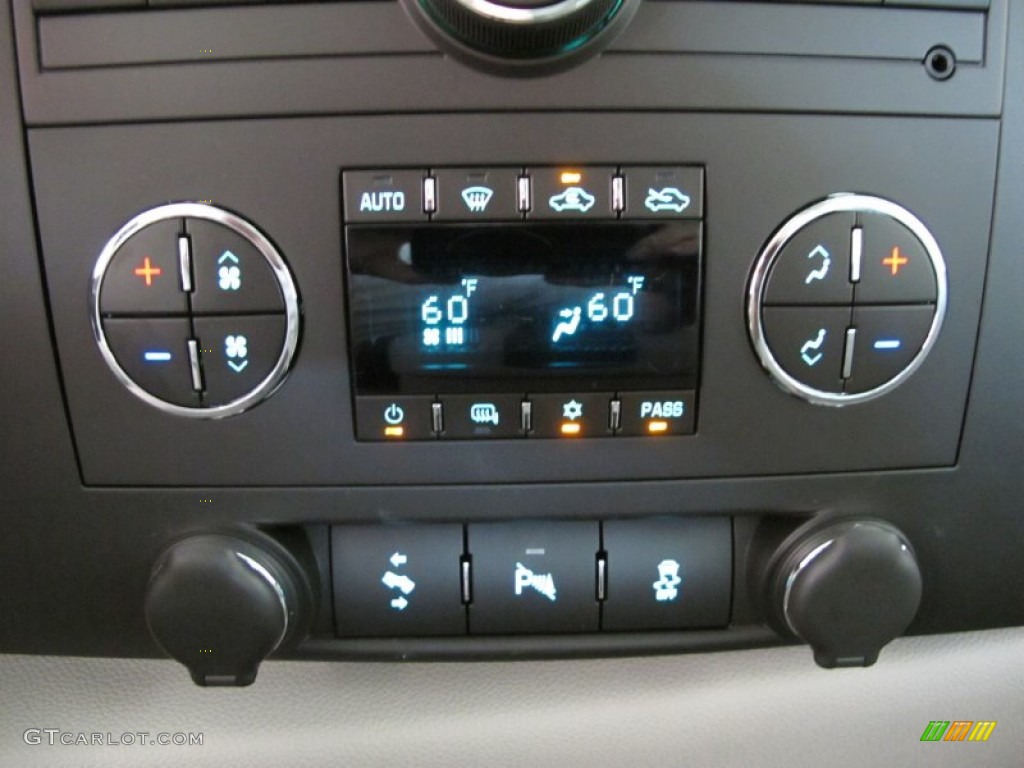 2012 GMC Sierra 1500 SLE Crew Cab 4x4 Controls Photo #55391064