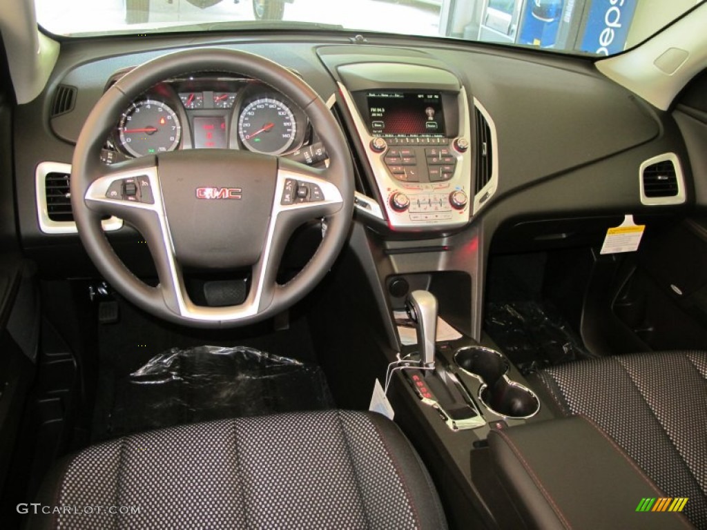 2012 GMC Terrain SLE Jet Black Dashboard Photo #55391175