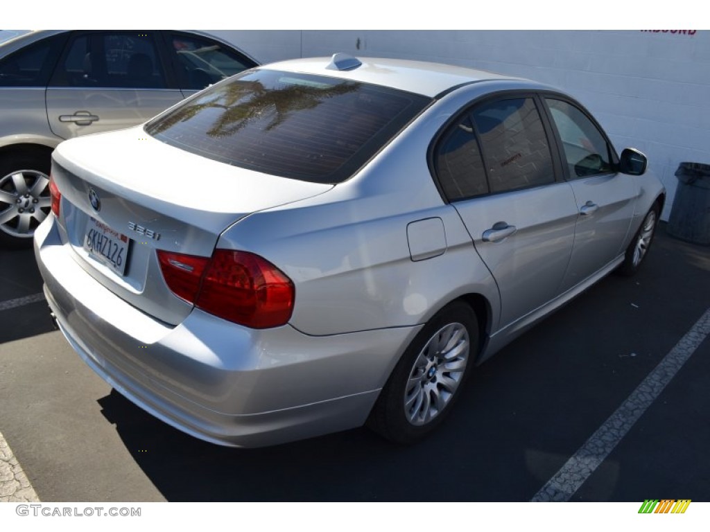 2009 3 Series 328i Sedan - Titanium Silver Metallic / Black photo #3