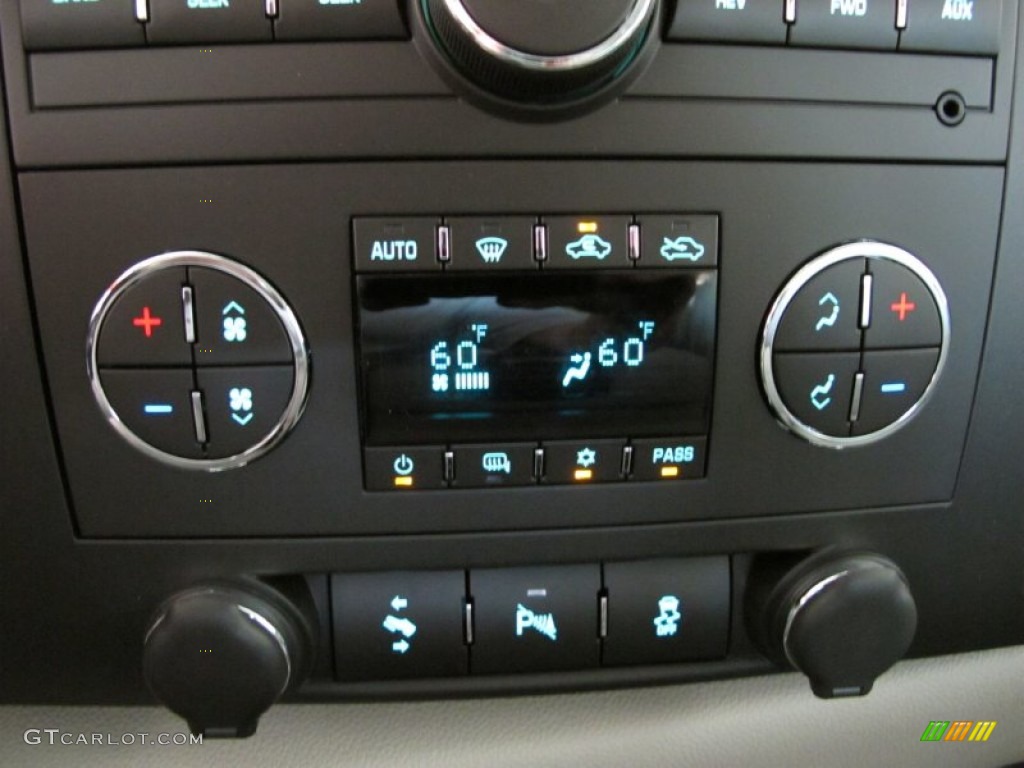 2012 GMC Sierra 1500 SLE Crew Cab 4x4 Controls Photo #55392018