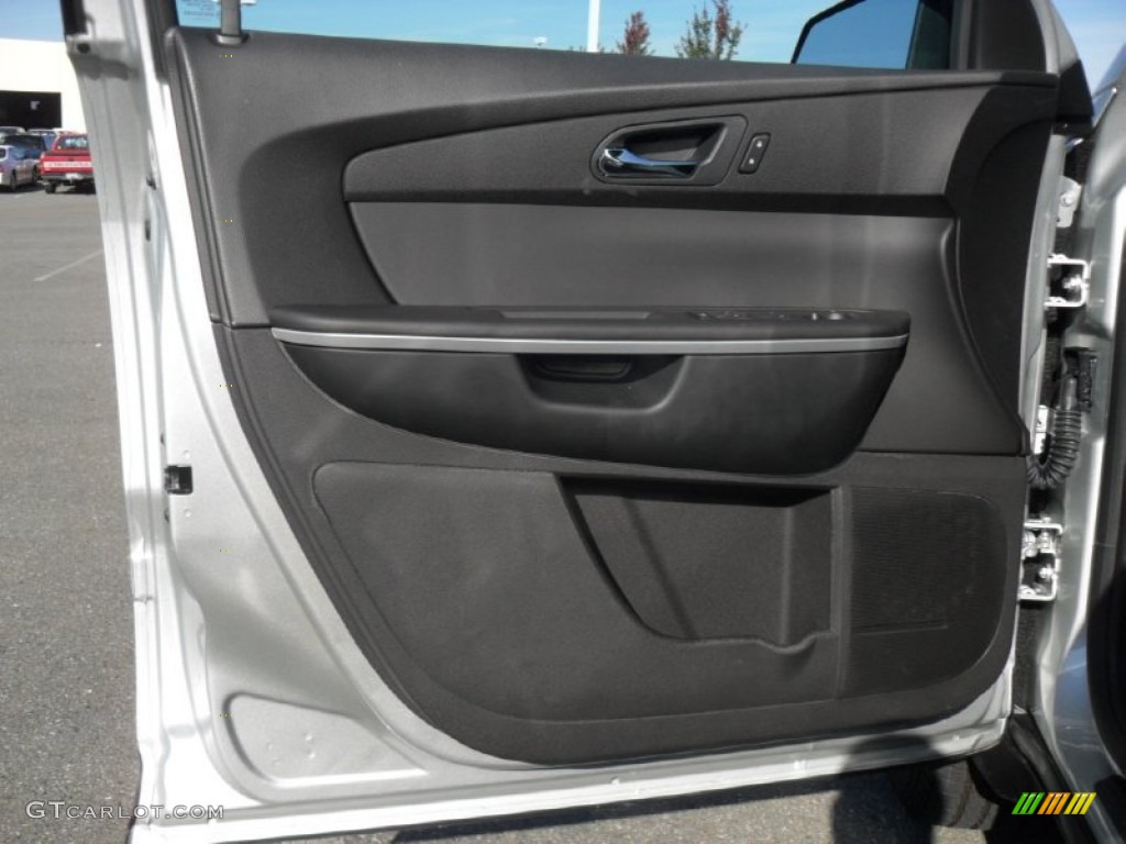 2012 GMC Acadia SLE Door Panel Photos