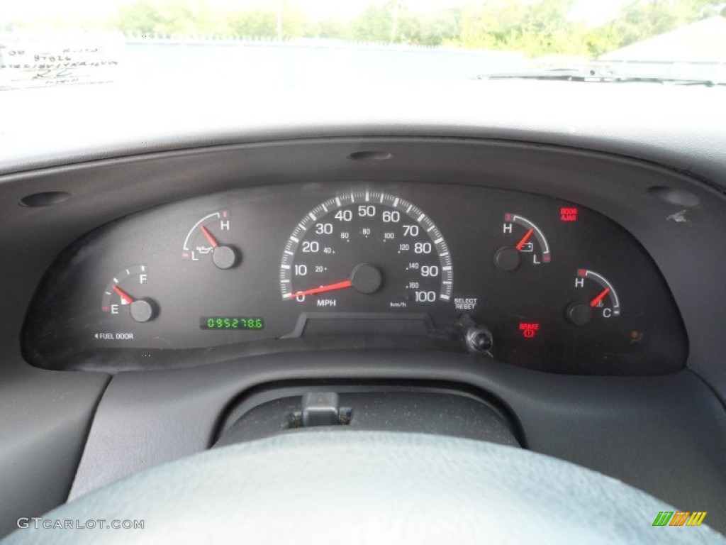 2000 Ford F150 XL Regular Cab 4x4 Gauges Photos
