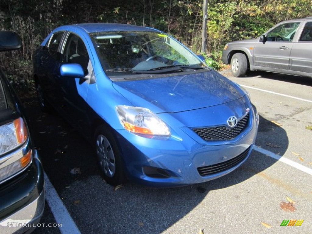 2010 Yaris Sedan - Blue Streak Metallic / Dark Charcoal photo #1