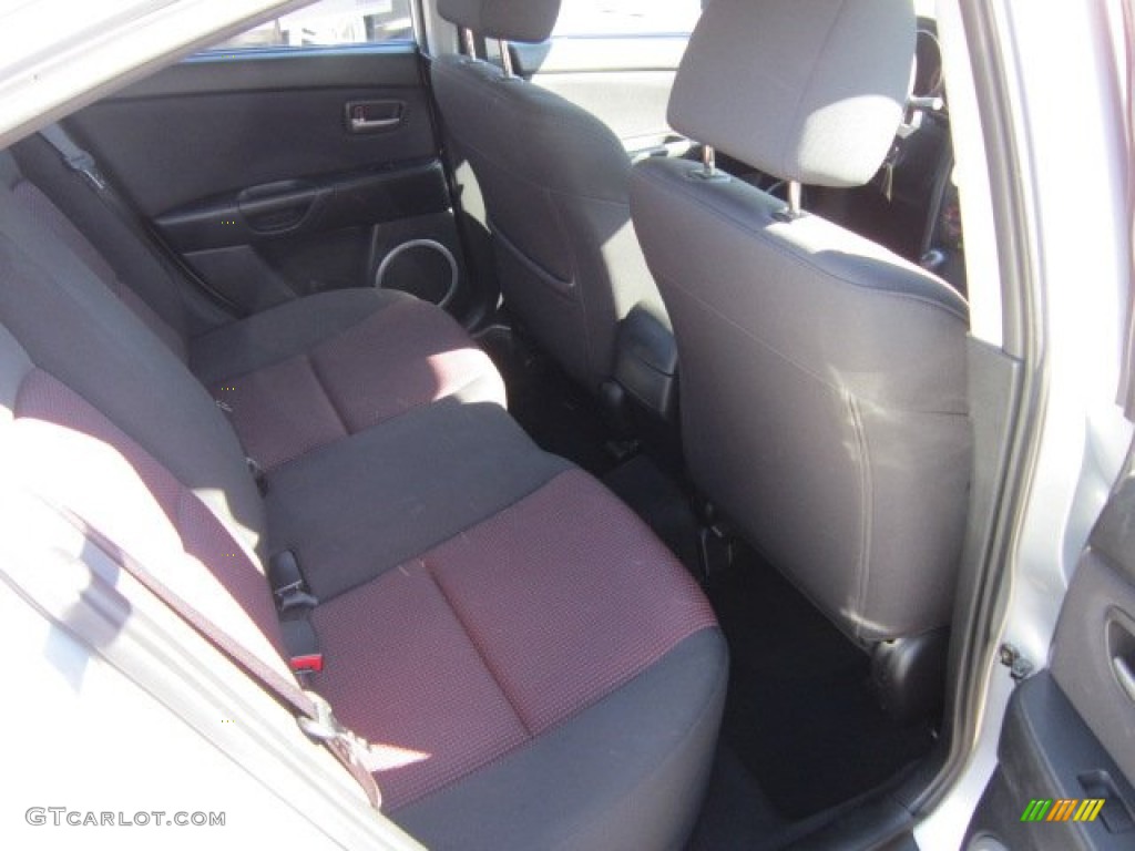 Black/Red Interior 2005 Mazda MAZDA3 s Sedan Photo #55394812