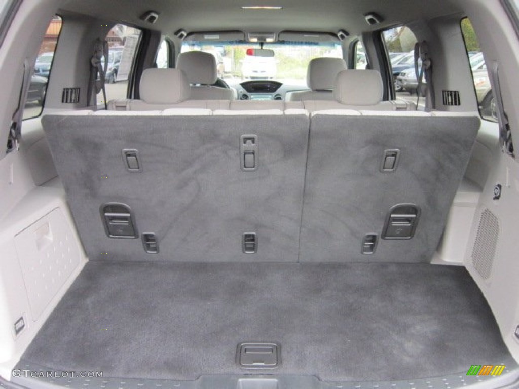2011 Honda Pilot LX 4WD Trunk Photo #55395768