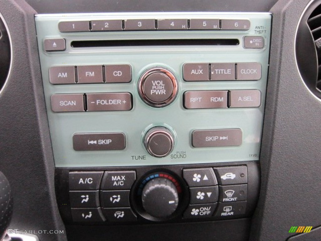 2011 Honda Pilot LX 4WD Controls Photo #55395830