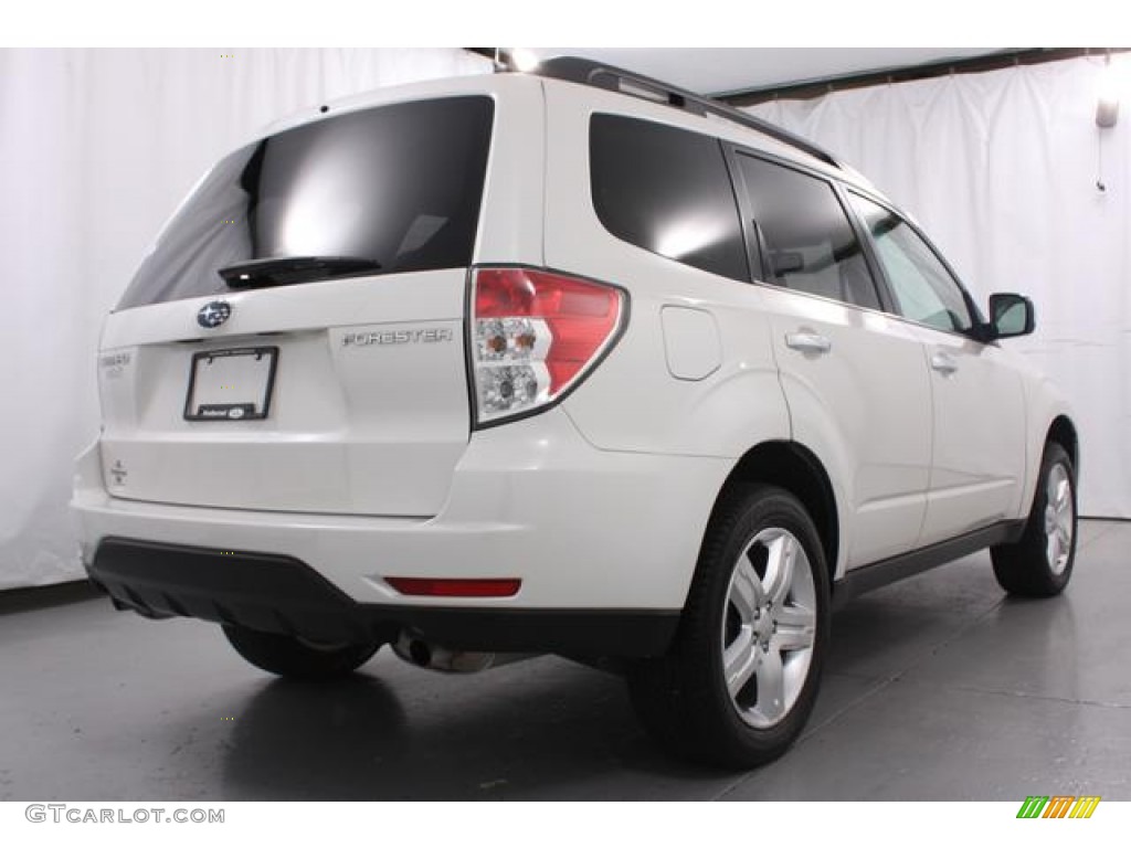 2009 Forester 2.5 X Premium - Satin White Pearl / Platinum photo #4