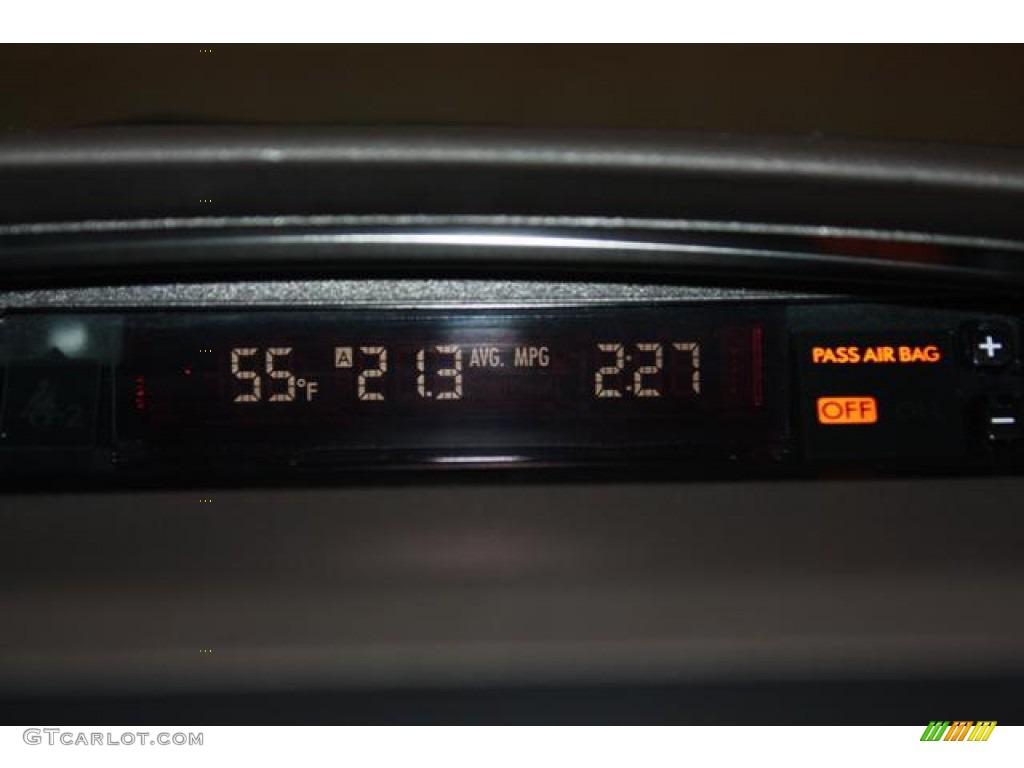 2009 Forester 2.5 X Premium - Satin White Pearl / Platinum photo #20
