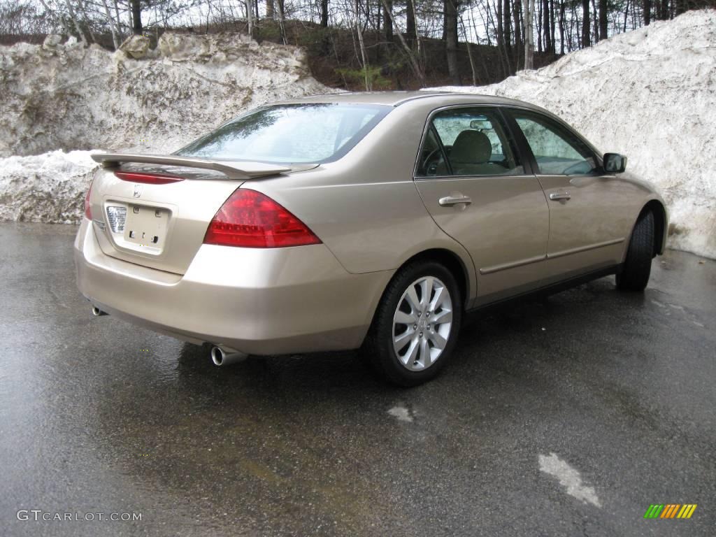 2006 Accord LX V6 Sedan - Desert Mist Metallic / Ivory photo #12