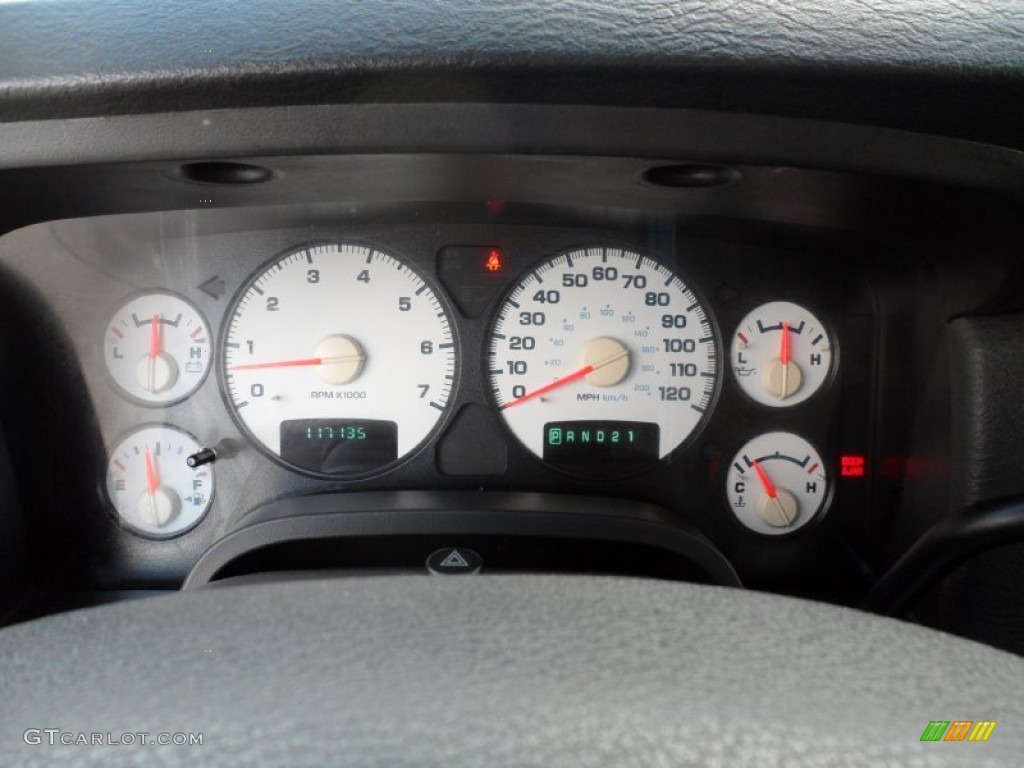 2004 Ram 1500 SLT Quad Cab - Bright Silver Metallic / Dark Slate Gray photo #41