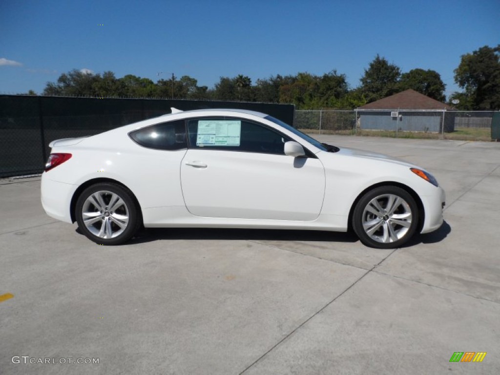 Karussell White 2012 Hyundai Genesis Coupe 2.0T Exterior Photo #55398327