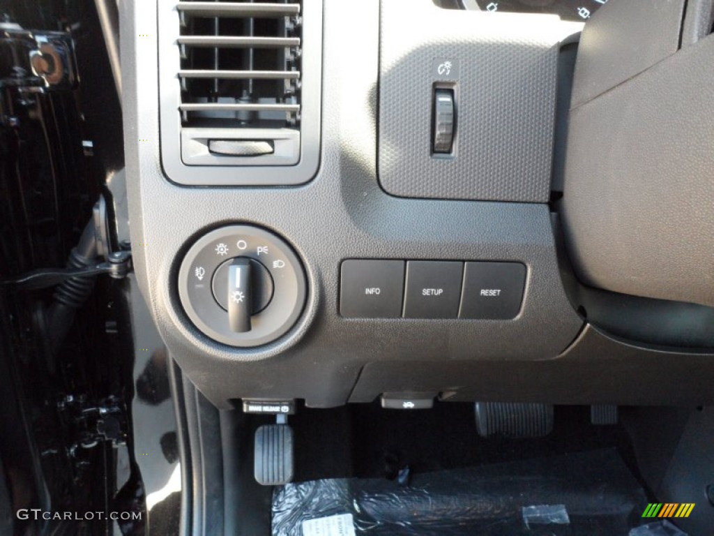 2012 Ford Escape XLT V6 Controls Photo #55399656