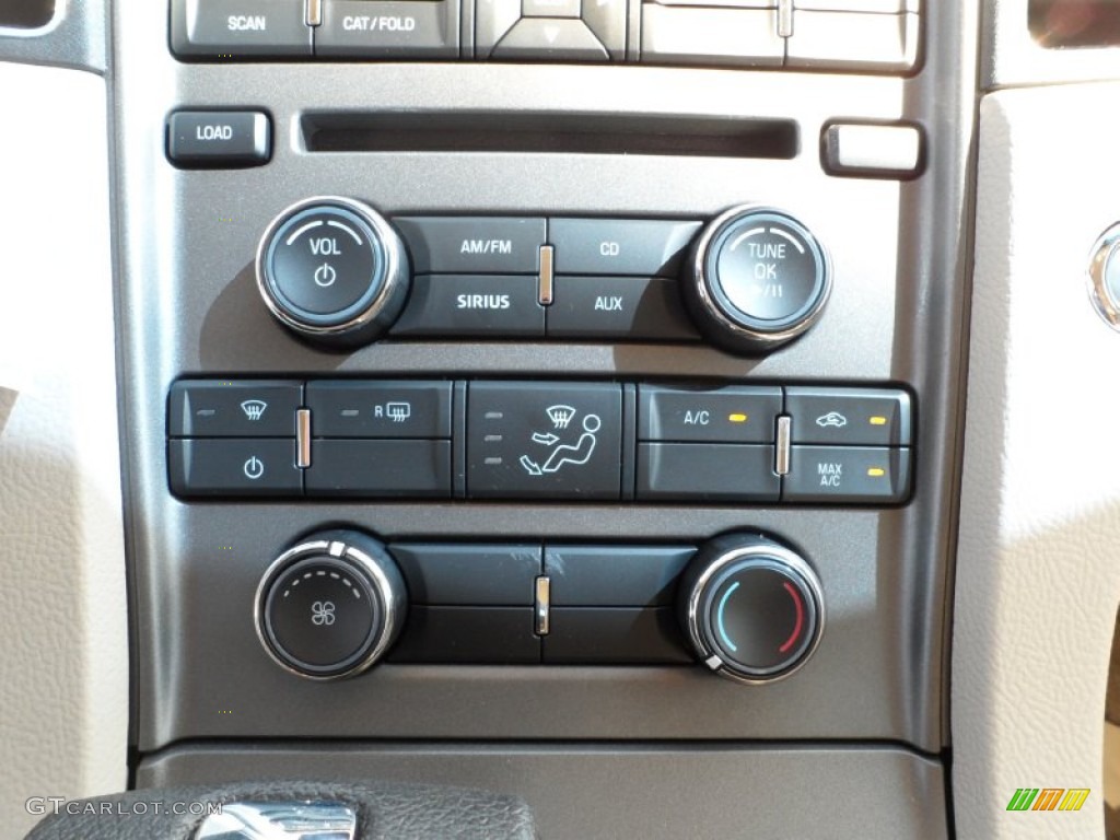 2012 Ford Taurus SE Controls Photo #55400301