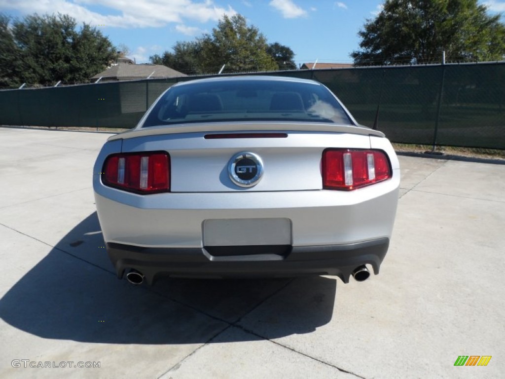 2012 Mustang GT Coupe - Ingot Silver Metallic / Charcoal Black photo #4