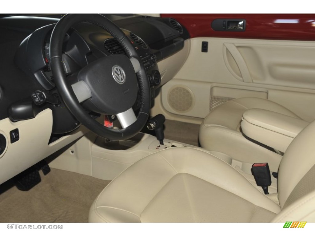 Cream Beige Interior 2008 Volkswagen New Beetle SE Coupe Photo #55404054