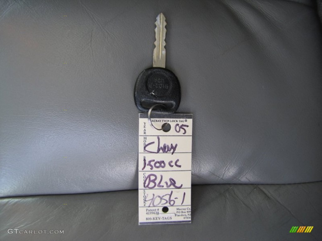 2005 Silverado 1500 LT Crew Cab 4x4 - Dark Blue Metallic / Dark Charcoal photo #31