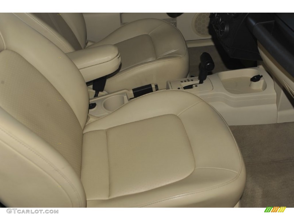 Cream Beige Interior 2008 Volkswagen New Beetle SE Coupe Photo #55404225