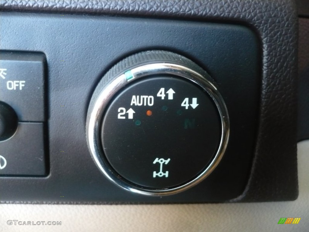 2011 GMC Yukon Hybrid Denali 4x4 Controls Photo #55406787