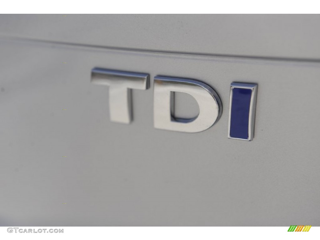 2012 Volkswagen Touareg TDI Sport 4XMotion Marks and Logos Photo #55407012