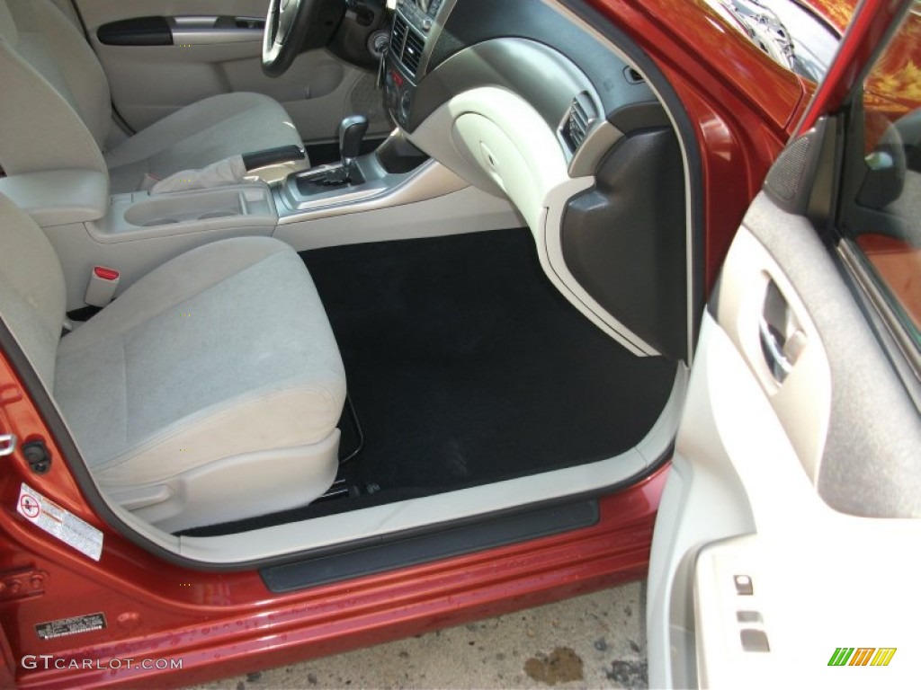 2009 Impreza 2.5i Premium Sedan - Paprika Red Pearl / Ivory photo #13