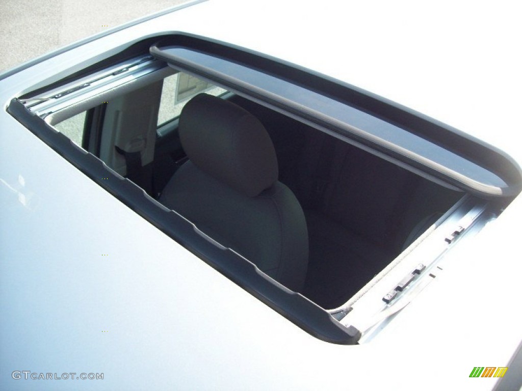 2012 Chevrolet Sonic LTZ Hatch Sunroof Photo #55410627
