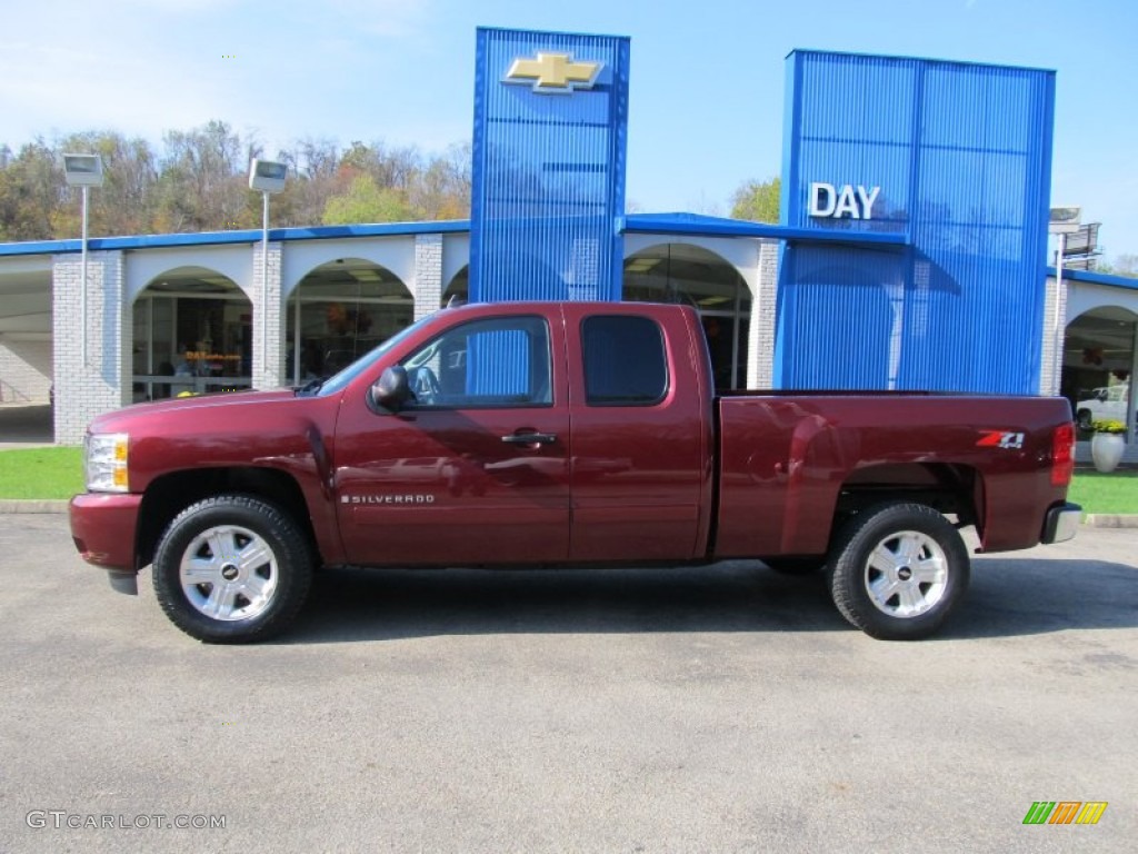 2008 Silverado 1500 LT Extended Cab 4x4 - Deep Ruby Metallic / Ebony photo #2