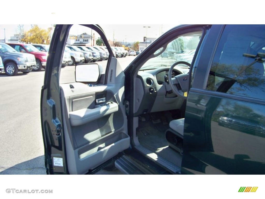 2005 F150 XLT SuperCrew 4x4 - Aspen Green Metallic / Medium Flint/Dark Flint Grey photo #11