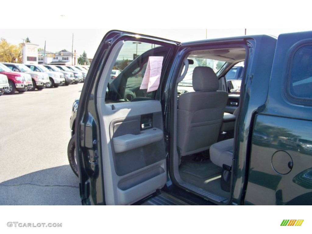 2005 F150 XLT SuperCrew 4x4 - Aspen Green Metallic / Medium Flint/Dark Flint Grey photo #14