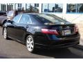 Black - Camry SE Photo No. 4