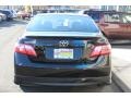 Black - Camry SE Photo No. 5