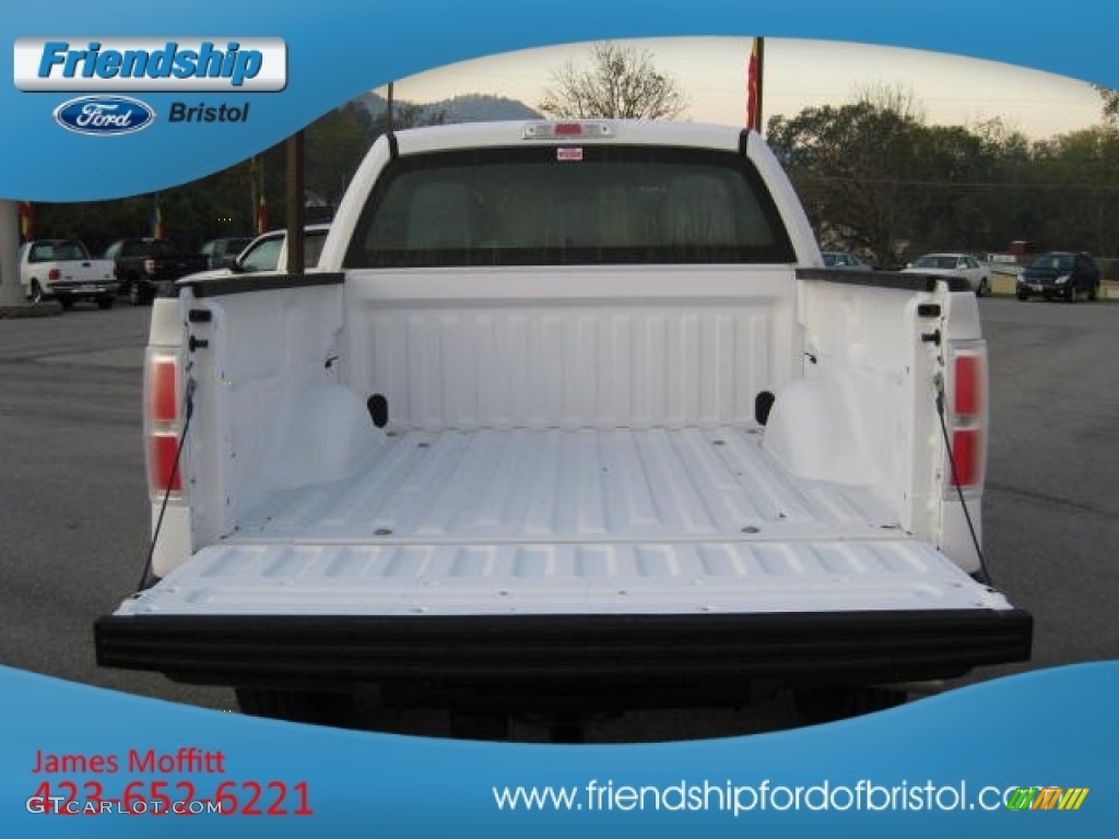 2011 F150 XL SuperCrew 4x4 - Oxford White / Steel Gray photo #10