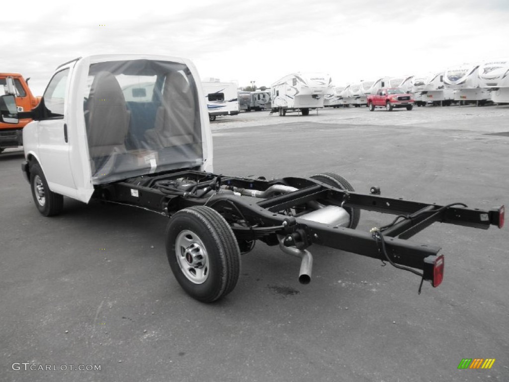 Summit White 2012 GMC Savana Cutaway 3500 Commercial Utility Truck Exterior Photo #55415811