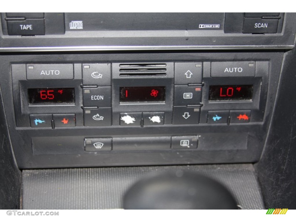 2002 Audi A4 1.8T Sedan Controls Photos