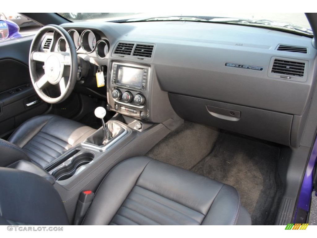 2010 Challenger R/T Classic - Plum Crazy Purple Pearl / Dark Slate Gray photo #9