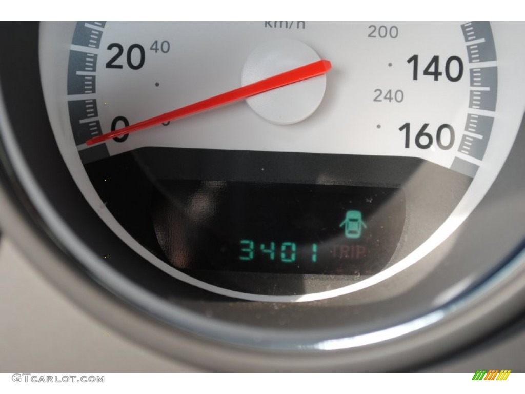 2010 Challenger R/T Classic - Plum Crazy Purple Pearl / Dark Slate Gray photo #15