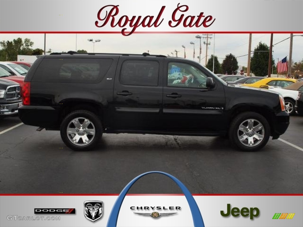 2007 Yukon XL 1500 SLT 4x4 - Onyx Black / Light Titanium photo #1