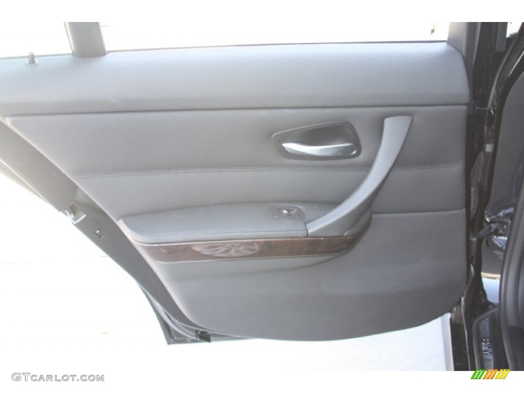 2011 3 Series 328i Sedan - Jet Black / Black Dakota Leather photo #34