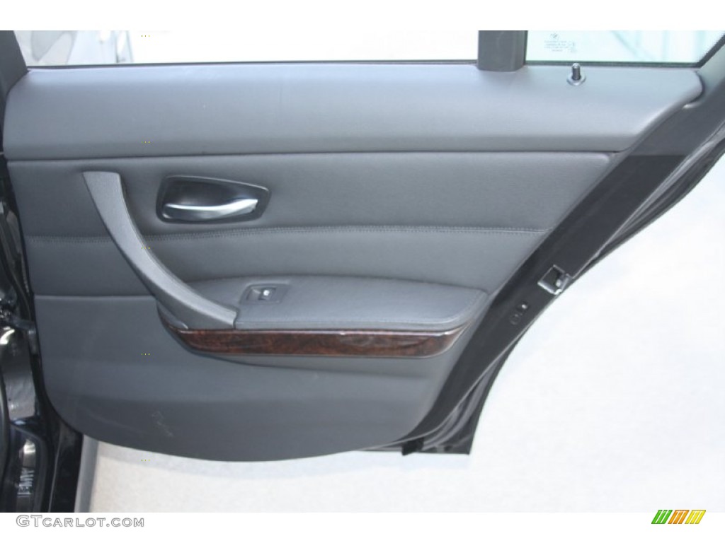 2011 3 Series 328i Sedan - Jet Black / Black Dakota Leather photo #40