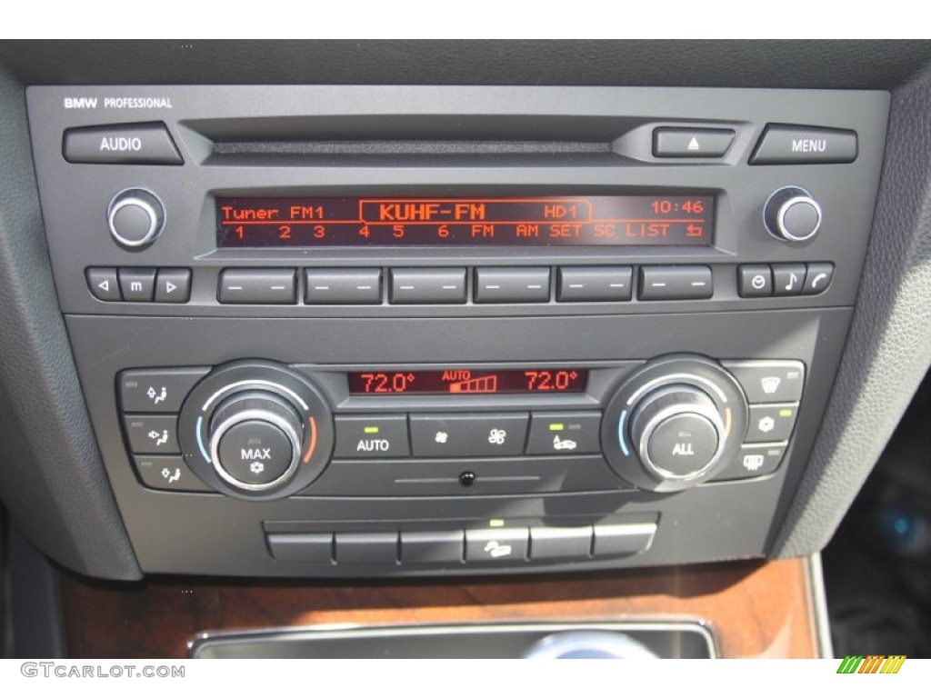 2011 BMW 3 Series 328i xDrive Coupe Controls Photo #55422078