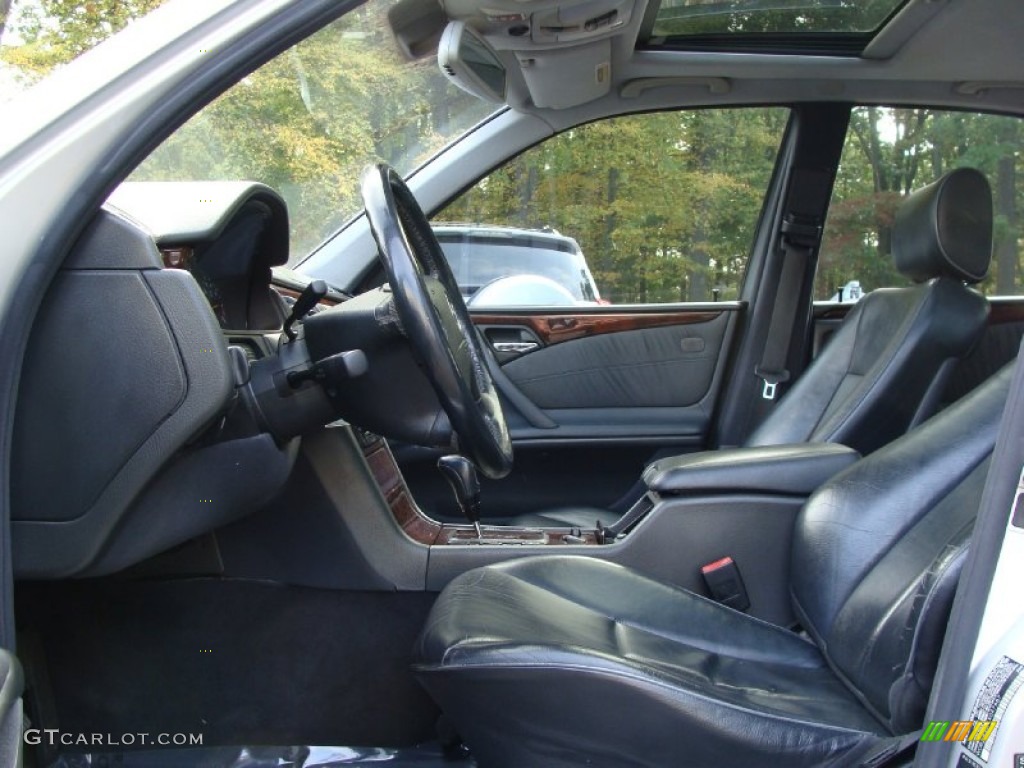 Charcoal Interior 2001 Mercedes-Benz E 430 4Matic Sedan Photo #55423353