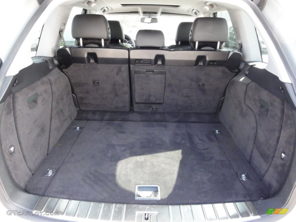 2006 Porsche Cayenne S Trunk Photo #55423974