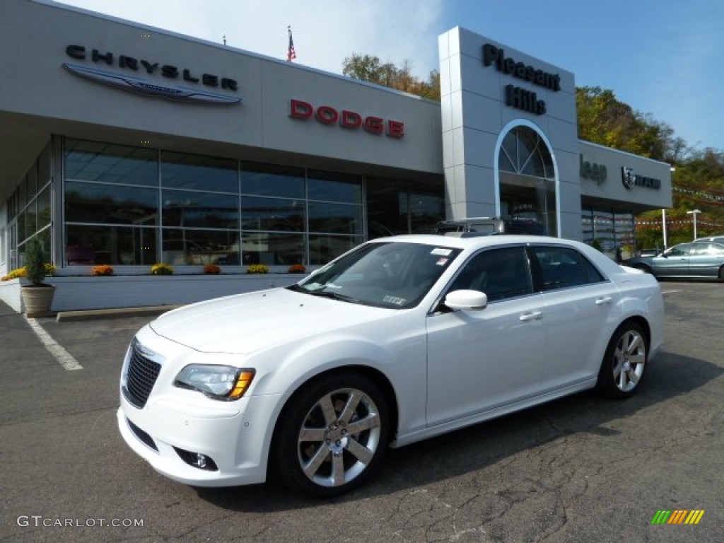 Bright White Chrysler 300