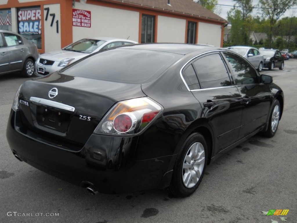 2009 Altima 2.5 S - Super Black / Charcoal photo #2