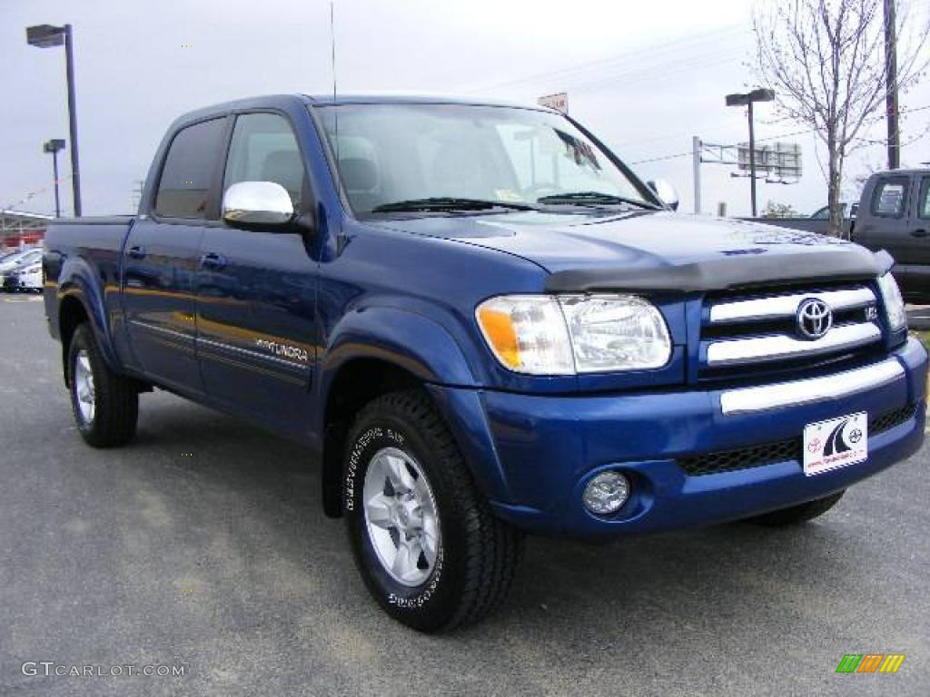 2005 Tundra SR5 Double Cab 4x4 - Spectra Blue Mica / Dark Gray photo #2