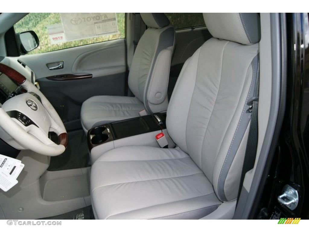 Light Gray Interior 2012 Toyota Sienna Limited AWD Photo #55427718