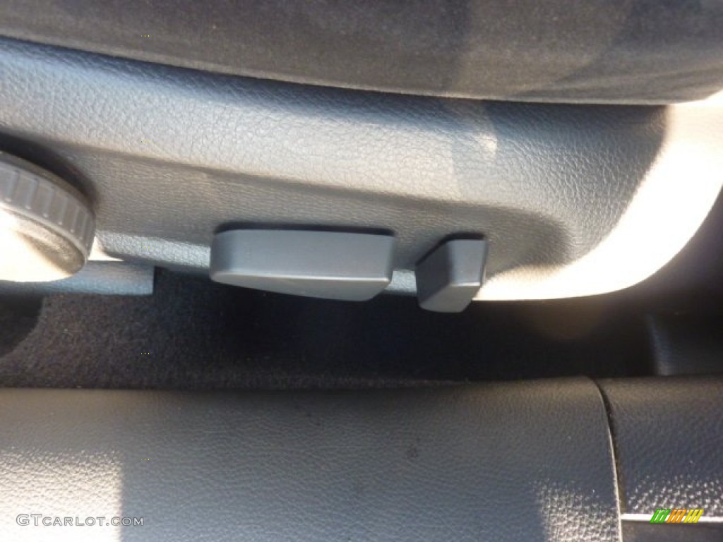 2010 MAZDA6 i Touring Sedan - Brilliant Silver Metallic / Black photo #15